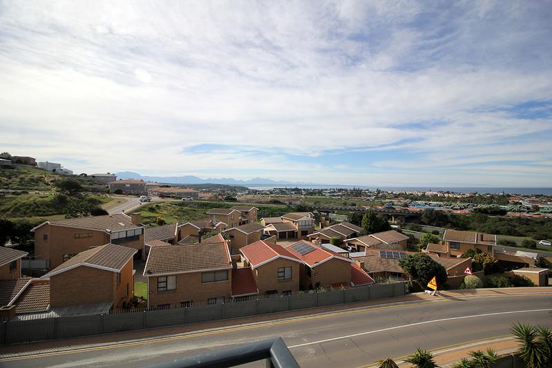 3 Bedroom Property for Sale in Menkenkop Western Cape